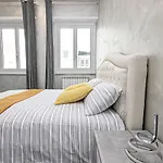 Domus Carmen Luxury Apartment